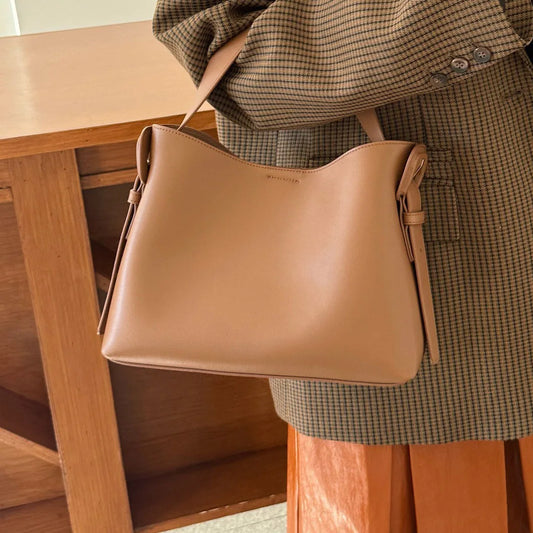 Sac fourre-tout en cuir véritable – grande capacité 2025