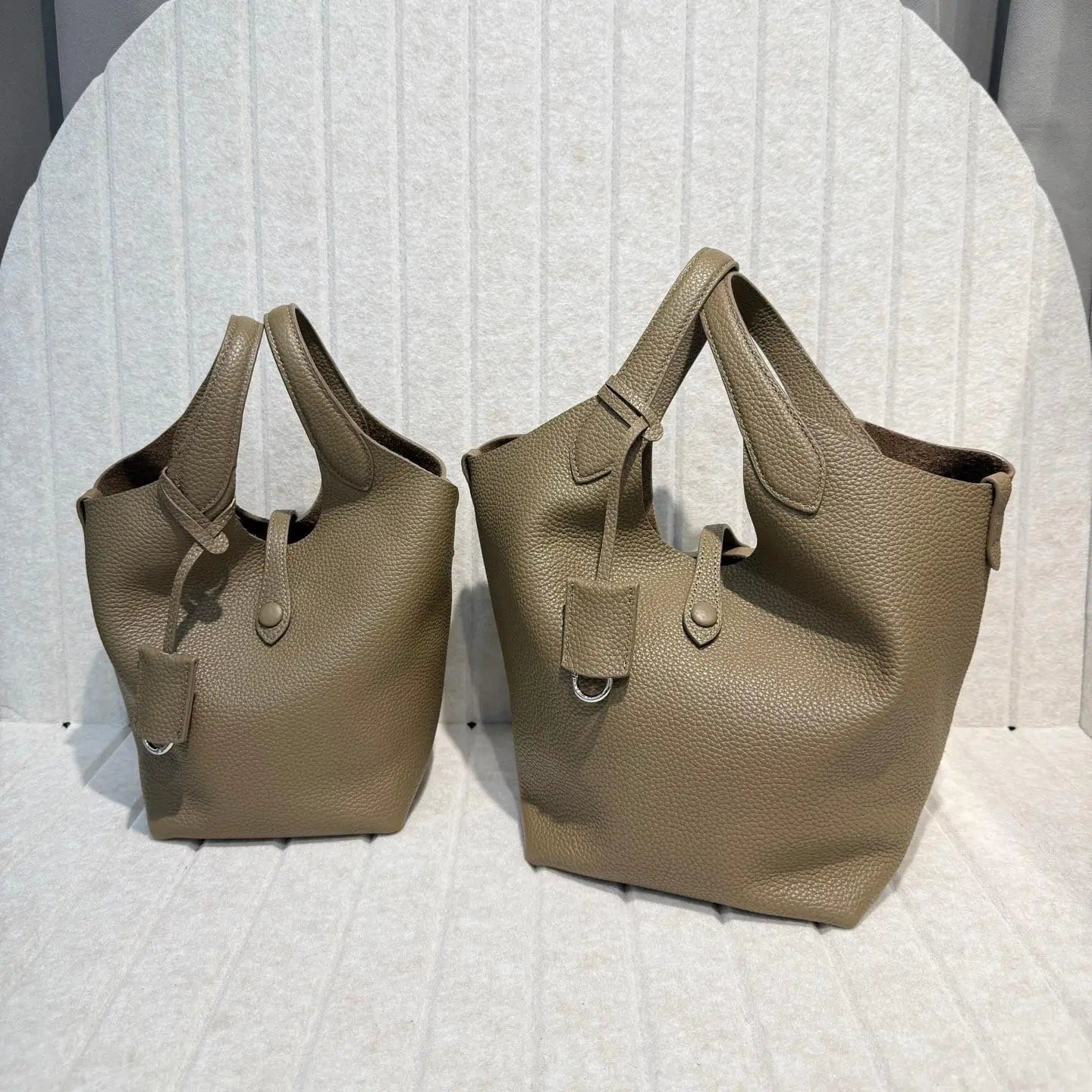 Sac à bandoulière en cuir souple – esprit estival