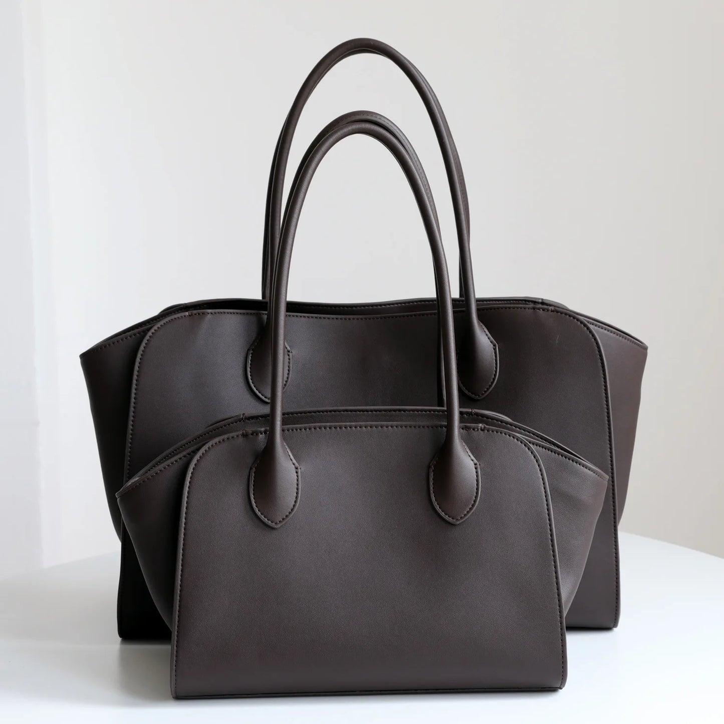 Sac Tote en cuir véritable – style minimaliste 2025