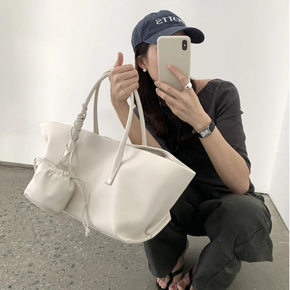 Sac tote en cuir véritable – design 2025