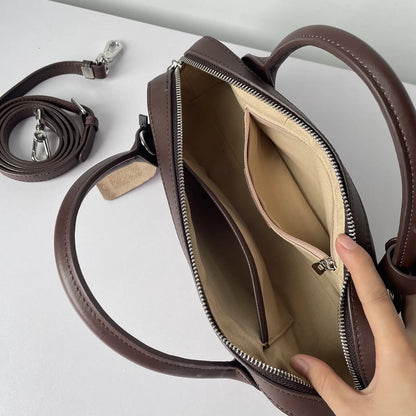 Sac à bandoulière cuir véritable – look rétro chic 2025