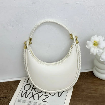 Sac croissant cuir véritable – allure chic et moderne