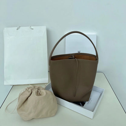 Sac à main cuir haut de gamme – design minimaliste 2025