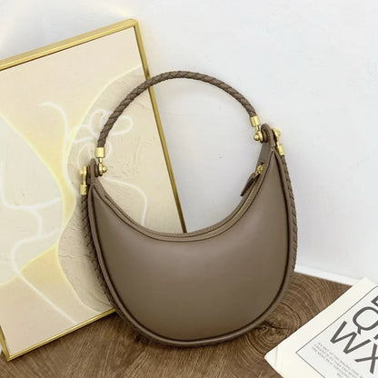 Sac croissant cuir véritable – allure chic et moderne