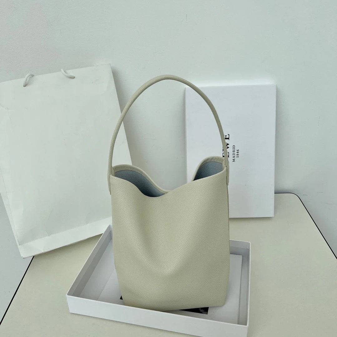 Sac à main cuir haut de gamme – design minimaliste 2025