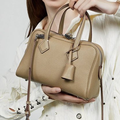 Sac Boston en Cuir Véritable – Design Niche & Verrouillage Simple 2025