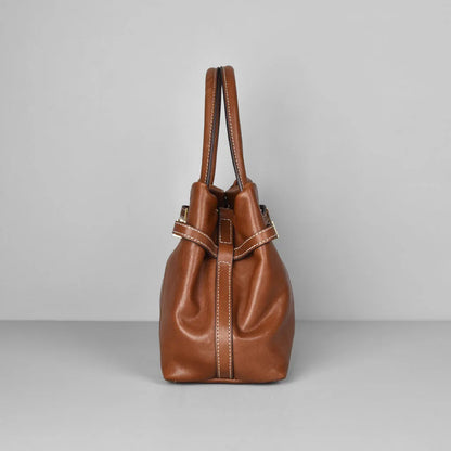 Petit sac à main en cuir beige – édition luxe