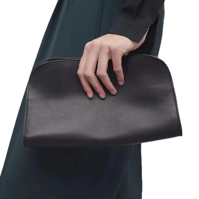 Sac à bandoulière en cuir souple – Élégance minimaliste
