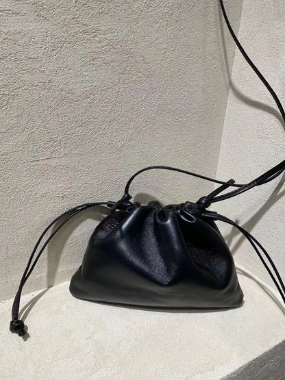 Sac à bandoulière en cuir souple – style nuage