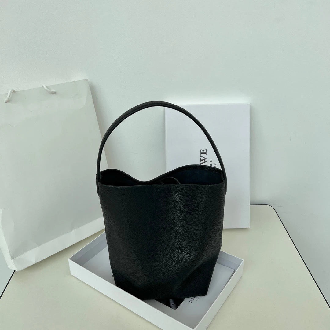 Sac à main cuir haut de gamme – design minimaliste 2025