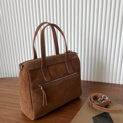 Sac Boston en cuir mat – collection automne-hiver