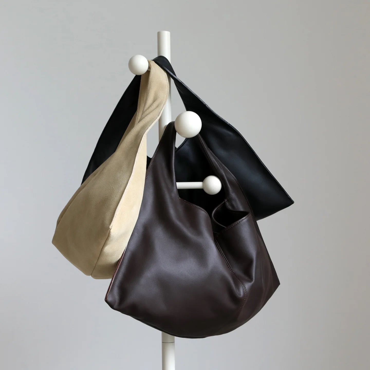 Sac à Bandoulière Féminin en Cuir Véritable – Design Niche Simple & Élégant