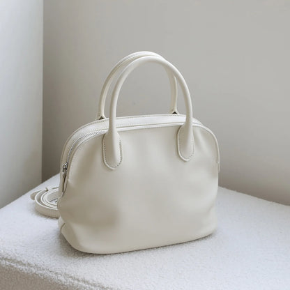 Sac à Bandoulière Féminin 2025 – Cuir Véritable & Silhouette de Coque Élégante