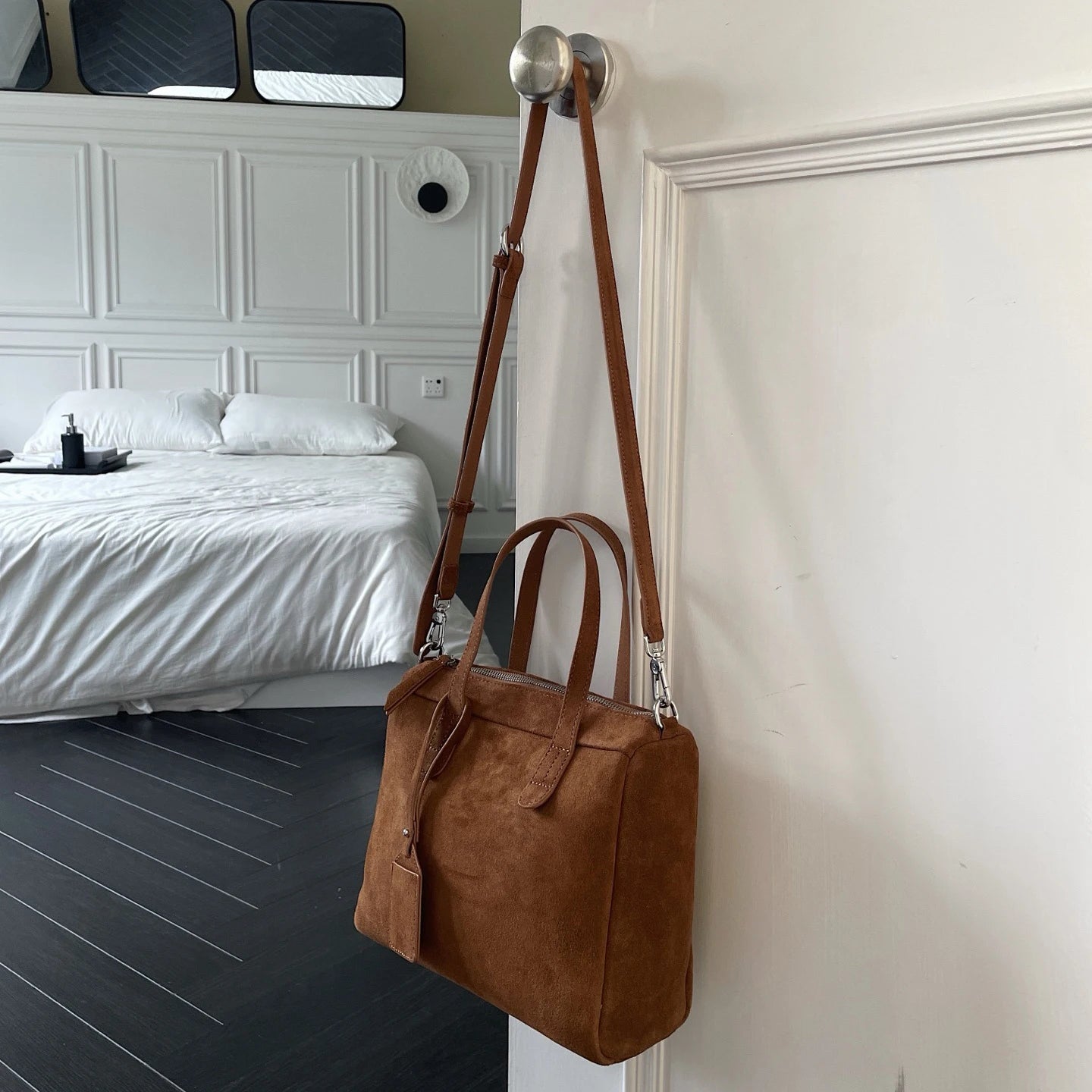 Sac Boston en cuir mat – collection automne-hiver