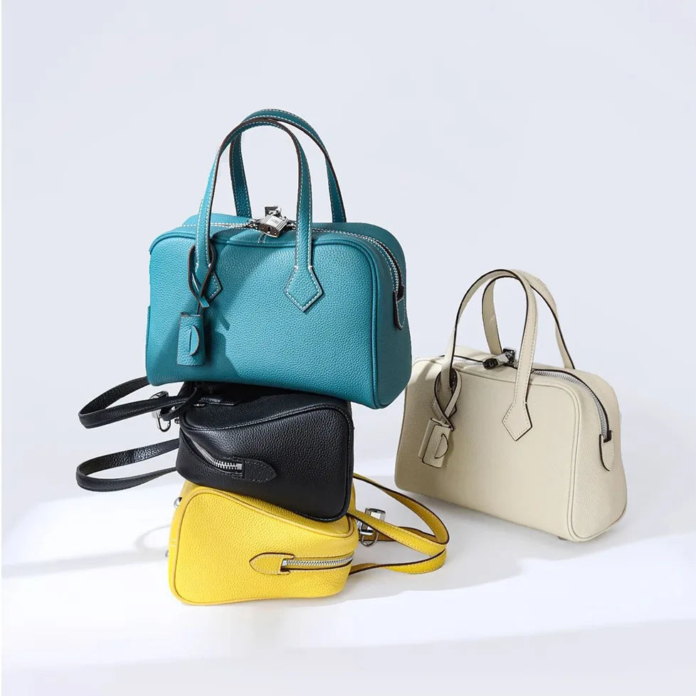 Sac Boston en Cuir Véritable – Design Niche & Verrouillage Simple 2025