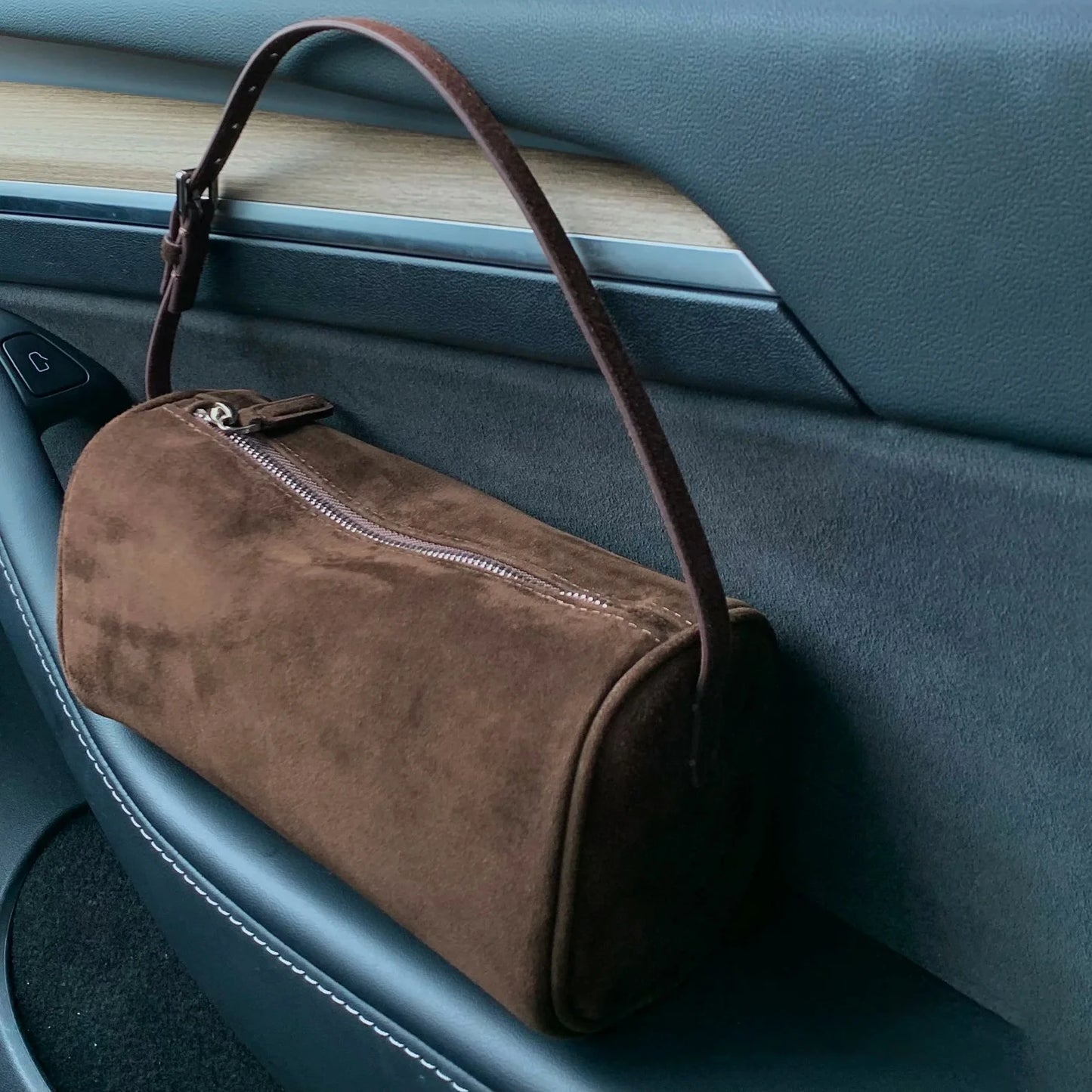 Mini Sac à Main en Cuir Givré – Charme Rétro et Chic Moderne