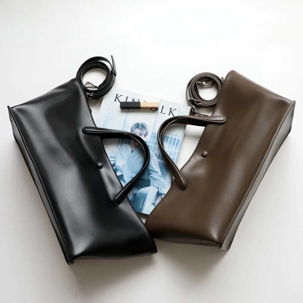 Sac fourre-tout en cuir et toile – design 2025