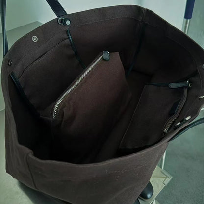 Sac fourre-tout en cuir et toile – chic contemporain