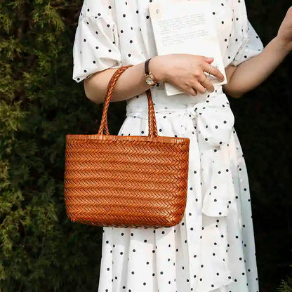 Sac panier tressé en cuir véritable – style vintage français 2025