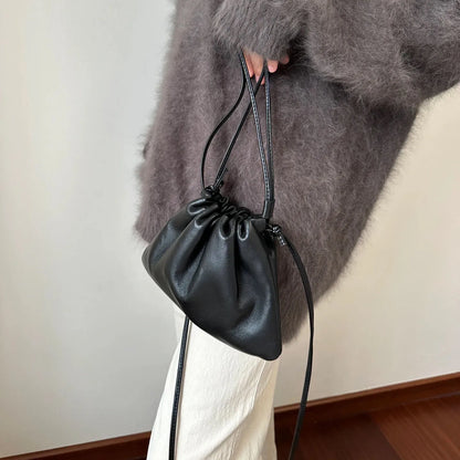 Sac à bandoulière en cuir souple – style nuage
