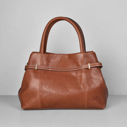 Petit sac à main en cuir beige – édition luxe