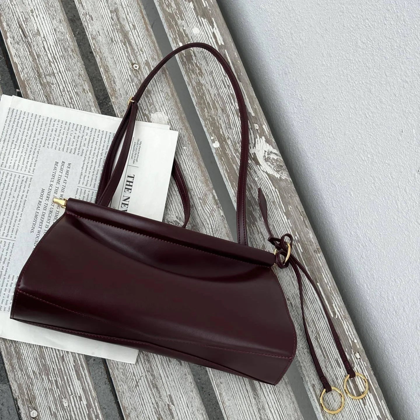 Sac à Main à Clip en Cuir Véritable – Style Vintage Personnalisé 2025