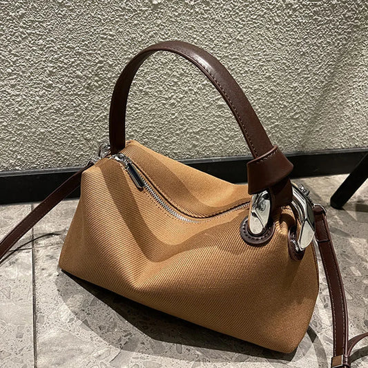 Sac à Main Mode 2025 – Couleurs Contrastées & Look Urbain Décontracté