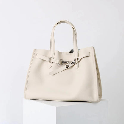 Sac à bandoulière en cuir véritable – élégance moderne 2025