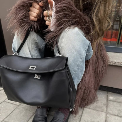 Fourre-tout en cuir véritable – design haut de gamme 2025