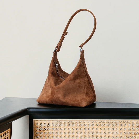 Sac à Bandoulière Féminin en Daim Véritable – Style Banlieue Chic Automne 2025