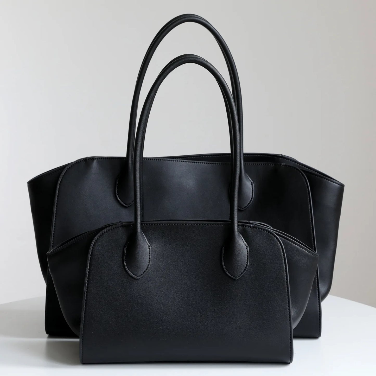 Sac Tote en cuir véritable – style minimaliste 2025