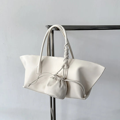 Sac tote en cuir véritable – design 2025